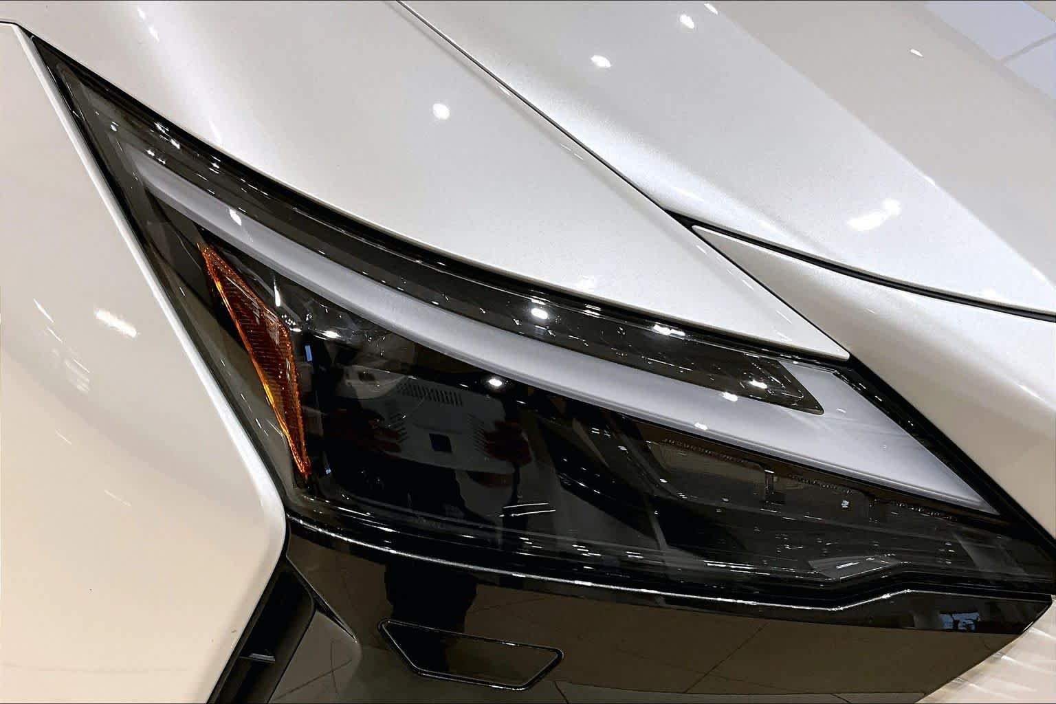 Certified Used 2023 Eminent White Pearl Lexus Premium image 26
