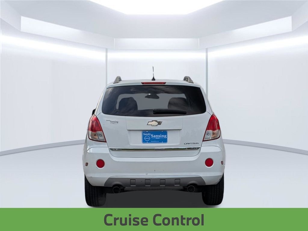 Used 2012 White Chevrolet LT image 6