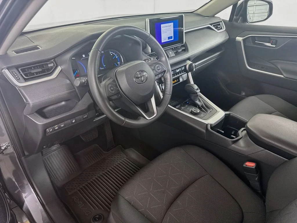 Used 2024 Magnetic Gray Metallic Toyota Hybrid XLE image 9
