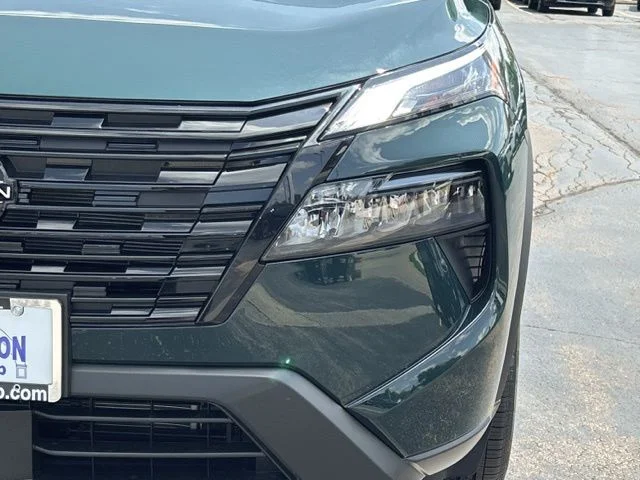 New 2026 Obsidian Green Nissan Dark Armor image 14