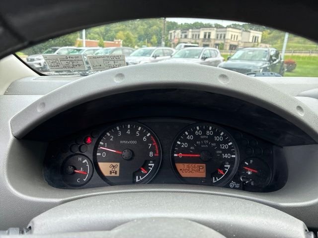 Used 2019 White Nissan SV image 15