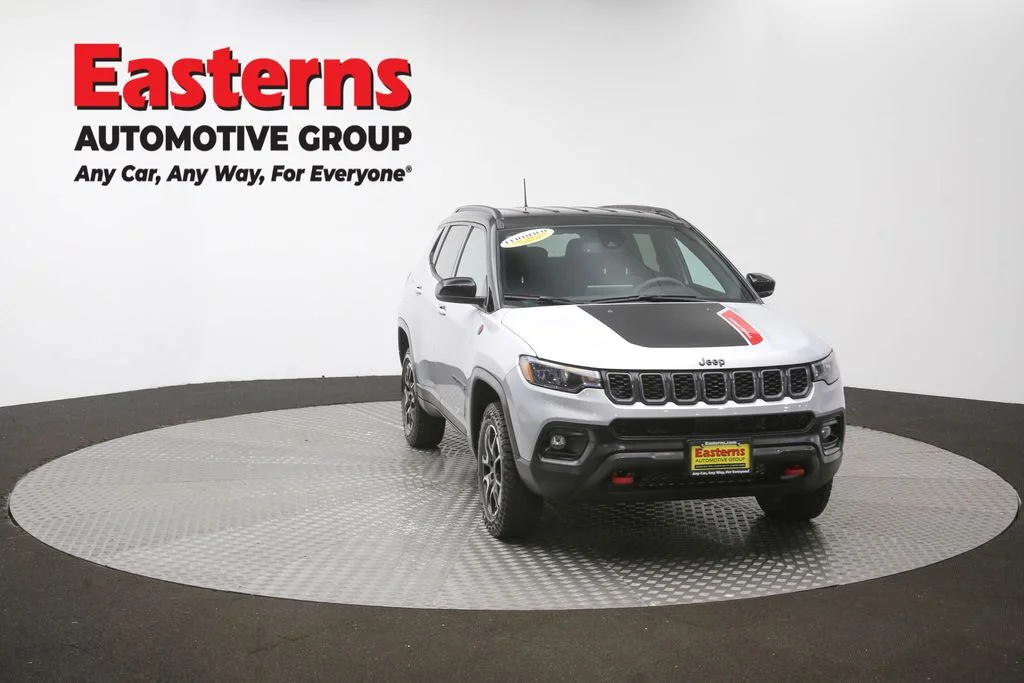 Used 2025 Silver Jeep Trailhawk image 50