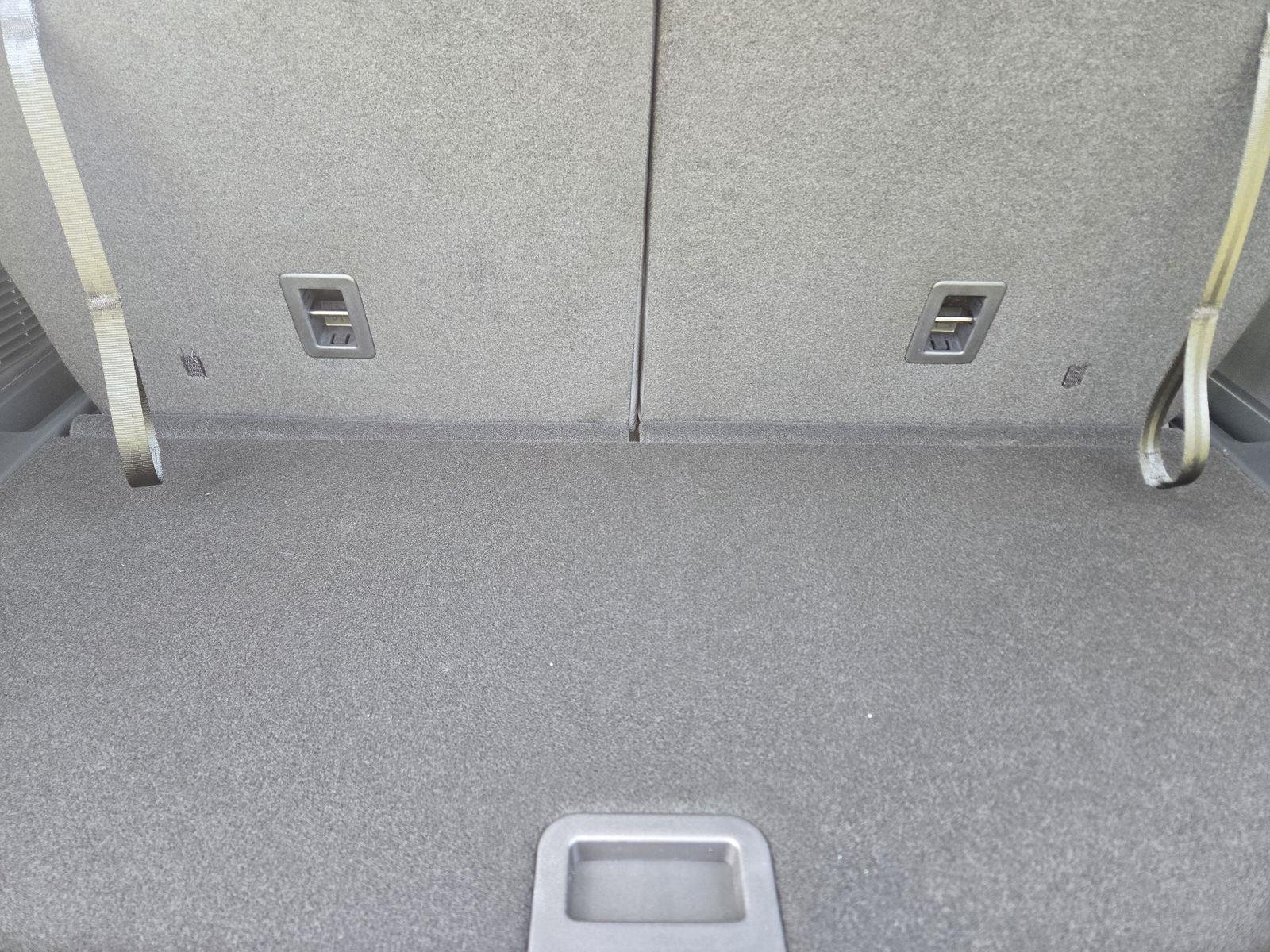 New 2026 Space White Metallic Ford Active image 21