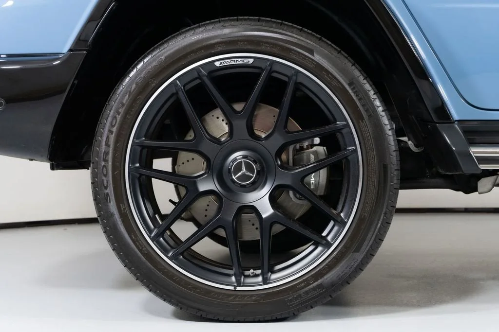 Used 2024 Blue Mercedes-Benz G 63 AMG® image 17