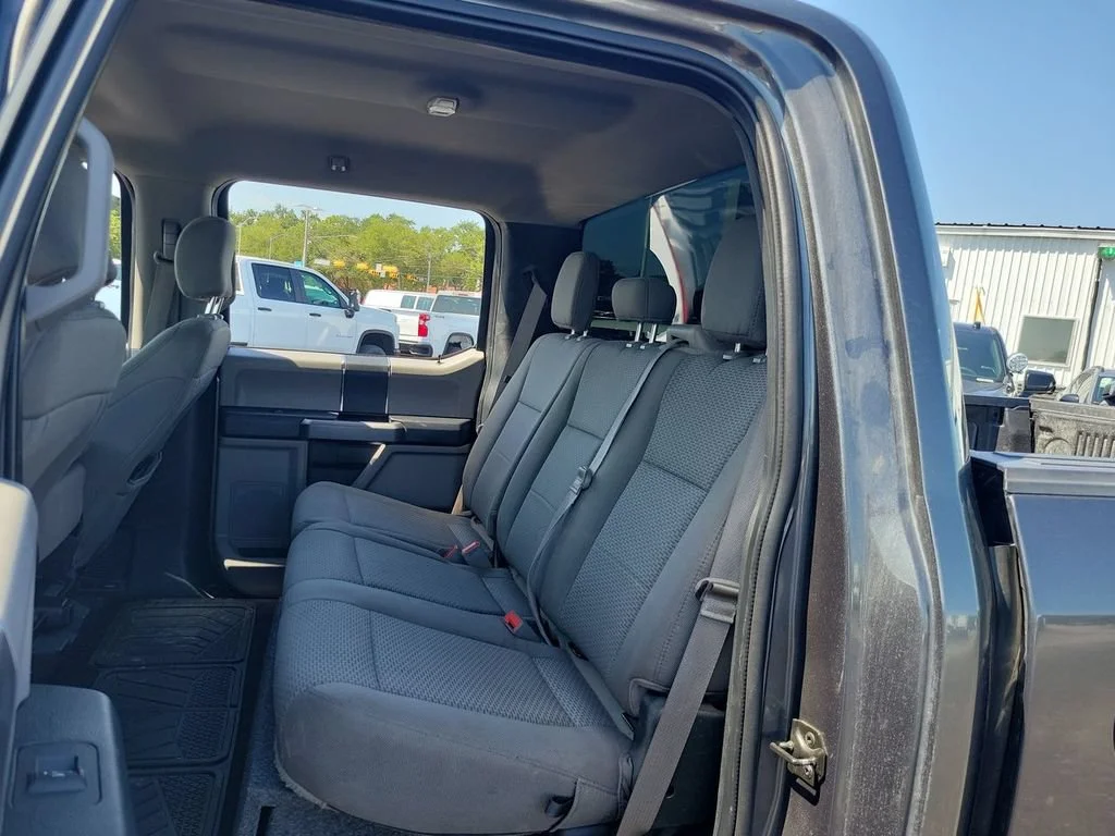 Used 2020 Gray Ford XLT image 24
