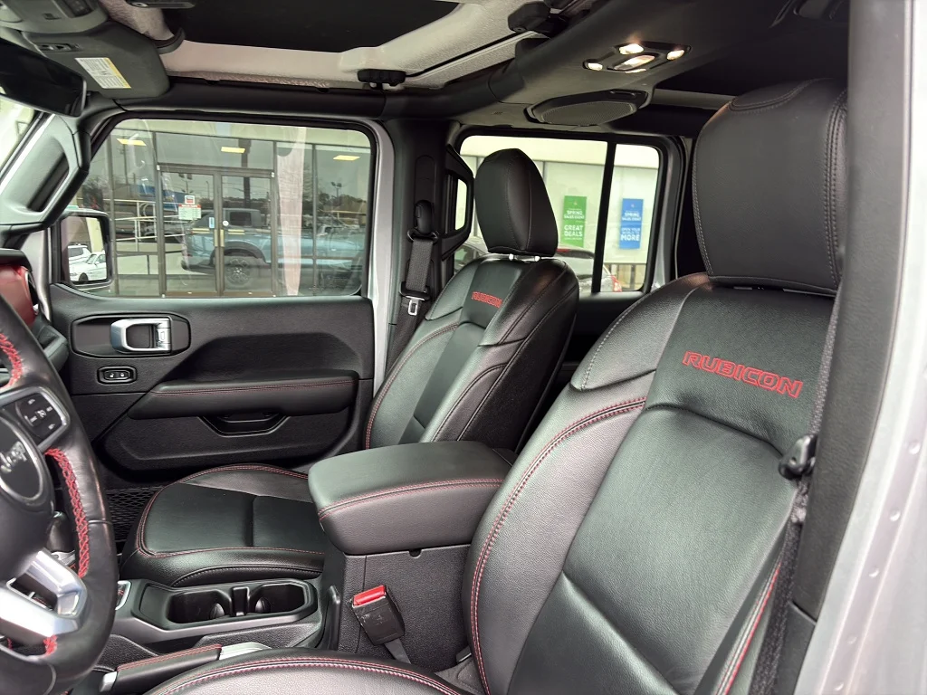 2021 Jeep Gladiator Rubicon - Photo 12