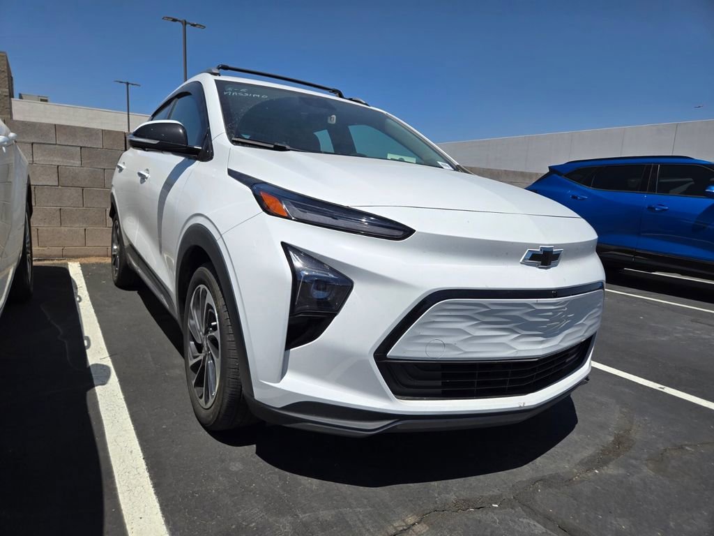 2023 Chevrolet Bolt EUV Premier's photo