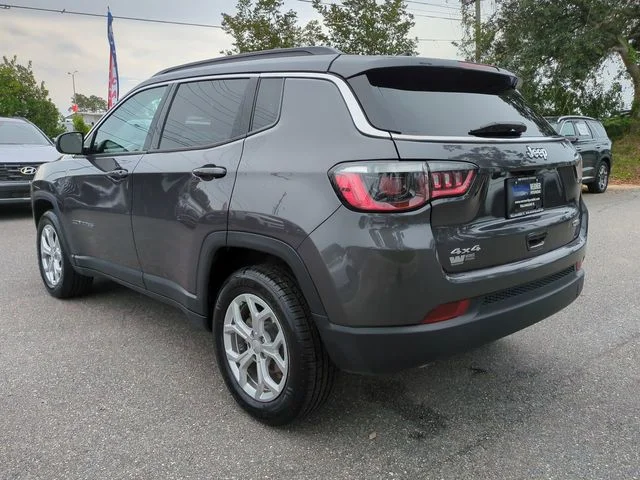 Used 2024 Gray Jeep Latitude image 7
