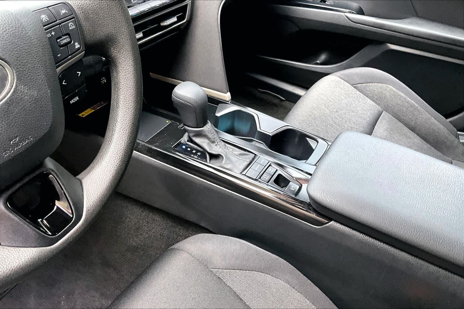 Used 2025 Reservoir Blue Toyota LE image 17