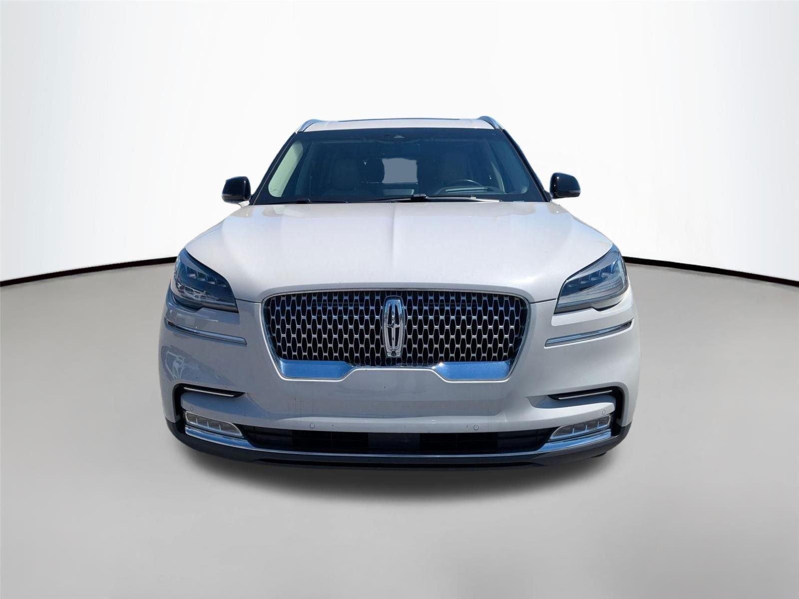 Certified Used 2021 Ceramic Pearl Lincoln Reserve image 2