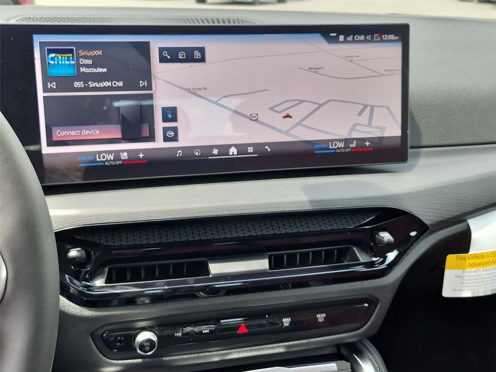 New 2026 Brooklyn Grey Metallic BMW xDrive40 image 24
