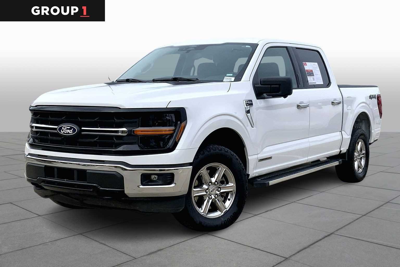 Oxford White Clearcoat 2024 Ford F-150 XLT SuperCrew 4WD Pickup Truck Four-Wheel Drive Automatic