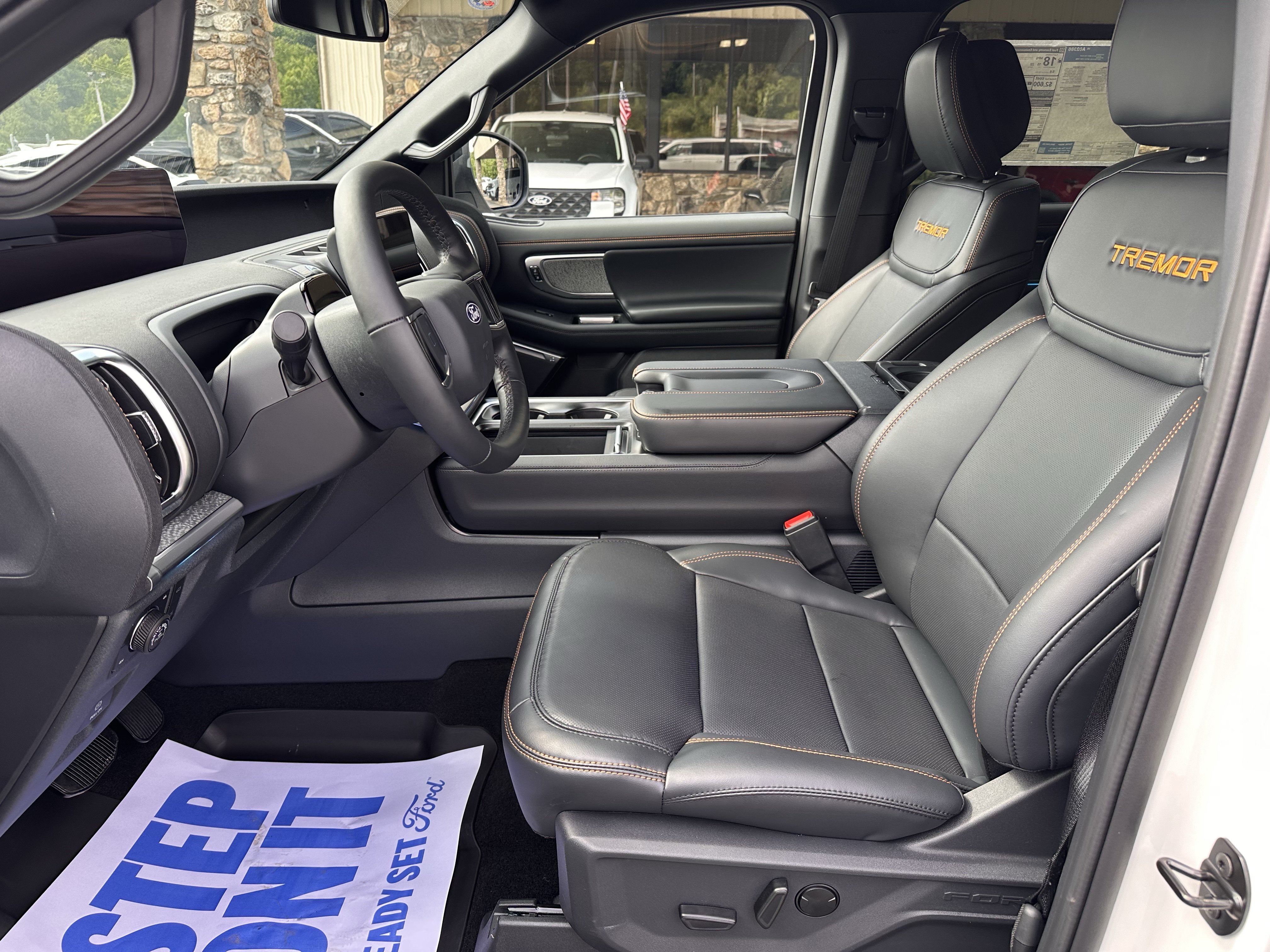 New 2027 Star White Metallic Tri-Coat Ford Tremor® image 10