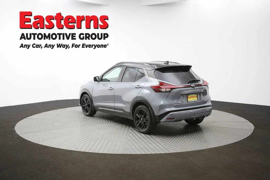 Used 2023 Gray Nissan SR image 63