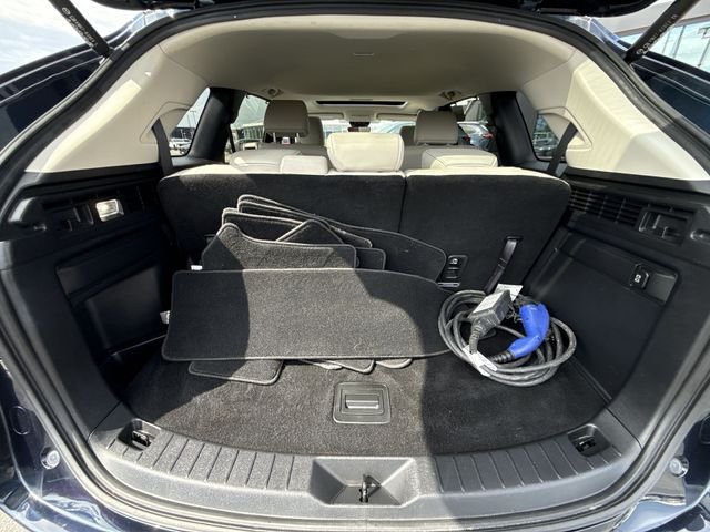 Used 2024 Blue Mazda Preferred image 27