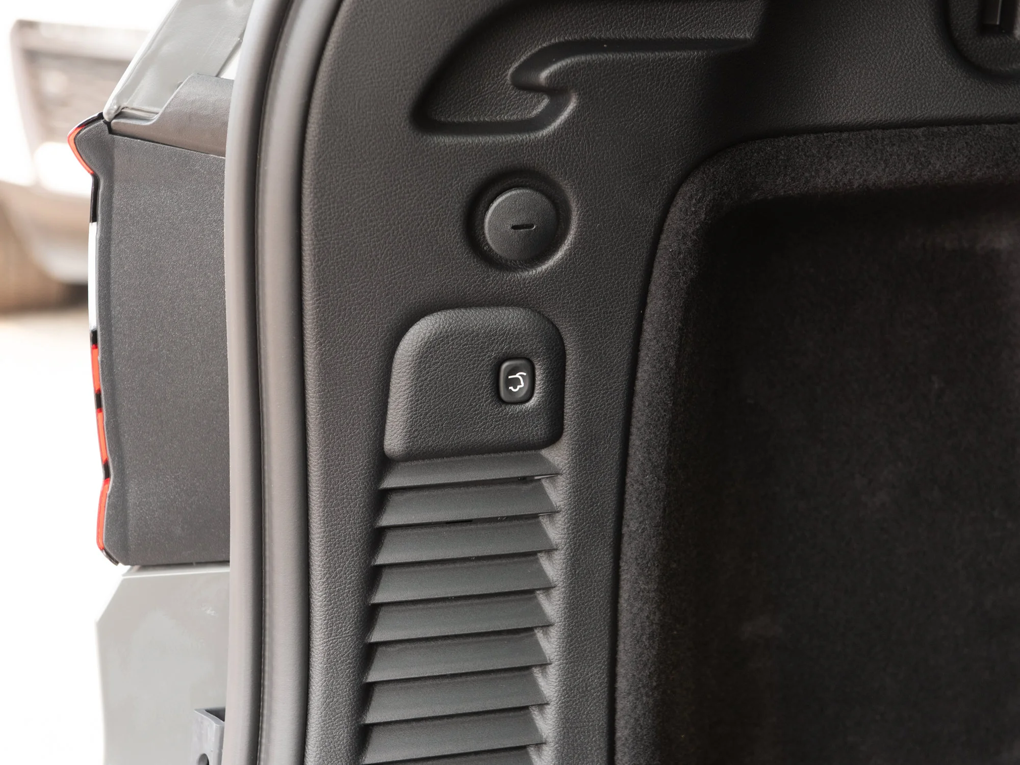 New 2026 Grey Dodge GT Plus HEMI V8 AWD* image 25