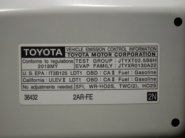 Certified Used 2018 Blizzard Pearl Toyota Limited image 32