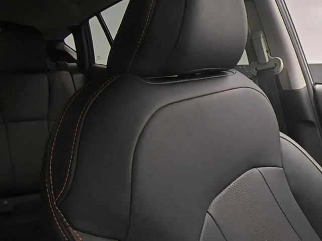 Used 2025 Gray Subaru Limited image 33