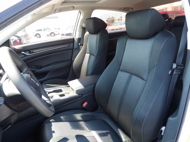 Used 2019 Platinum White Pearl Honda EX image 16