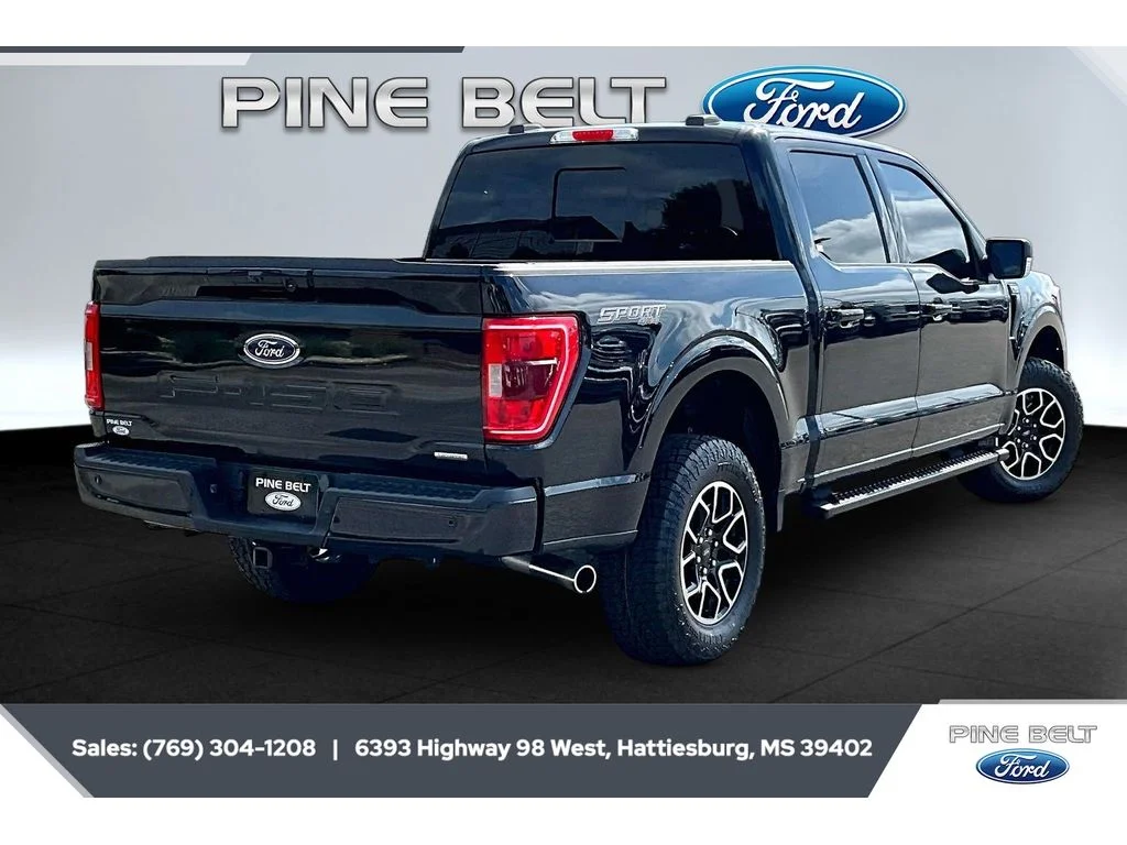 Certified Used 2023 Agate Black Metallic Ford XLT image 11