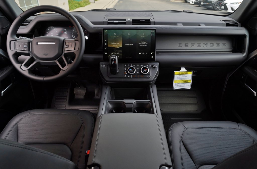 New 2026 Borasco Grey Land Rover X-Dynamic SE image 9