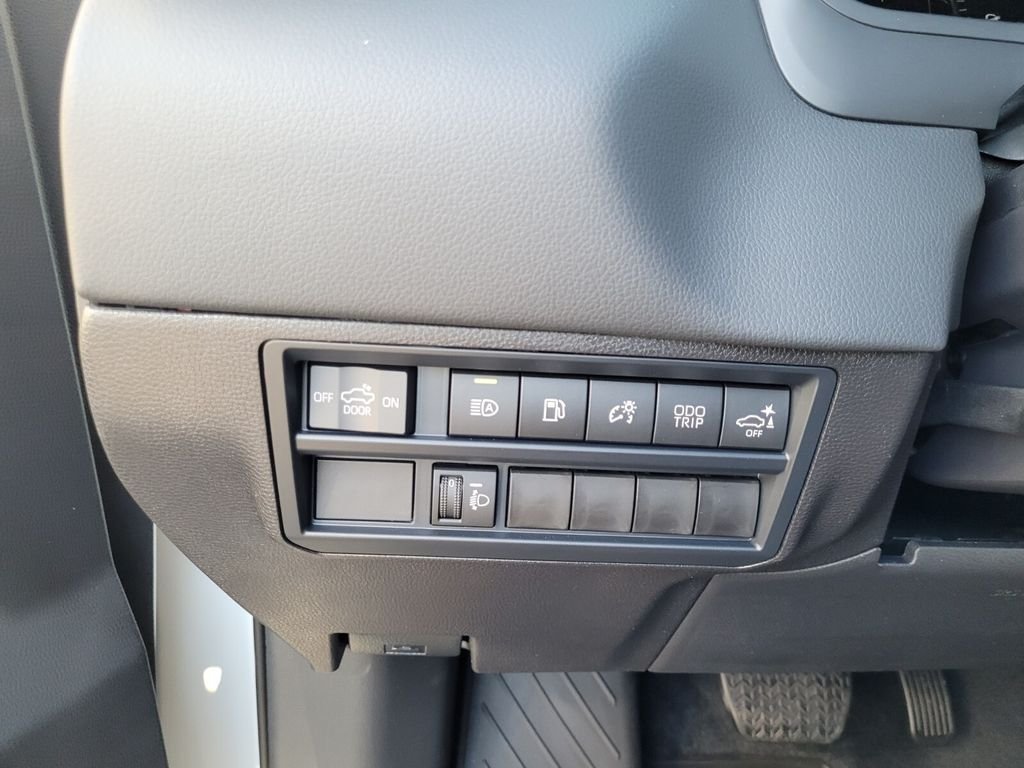 2026 Toyota Tundra Limited - Photo 24