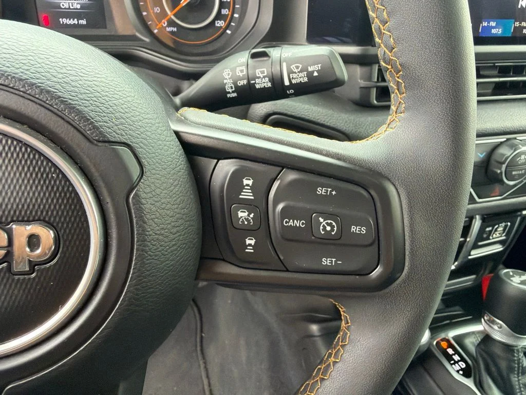 Used 2025 Black Jeep Sport S image 14