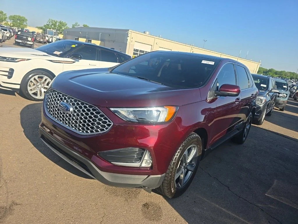 Used 2024 Ford Edge SEL with VIN 2FMPK4J9XRBA35049 for sale in White Bear Lake, Minnesota