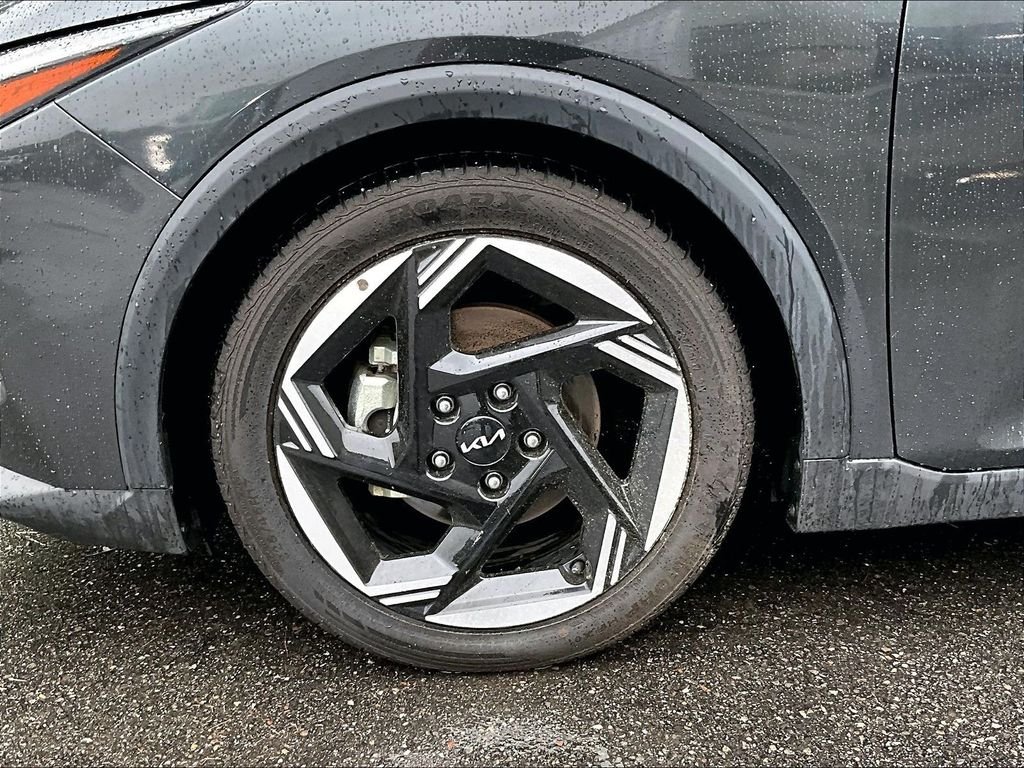Used 2025 Interstellar Gray Kia EX image 7