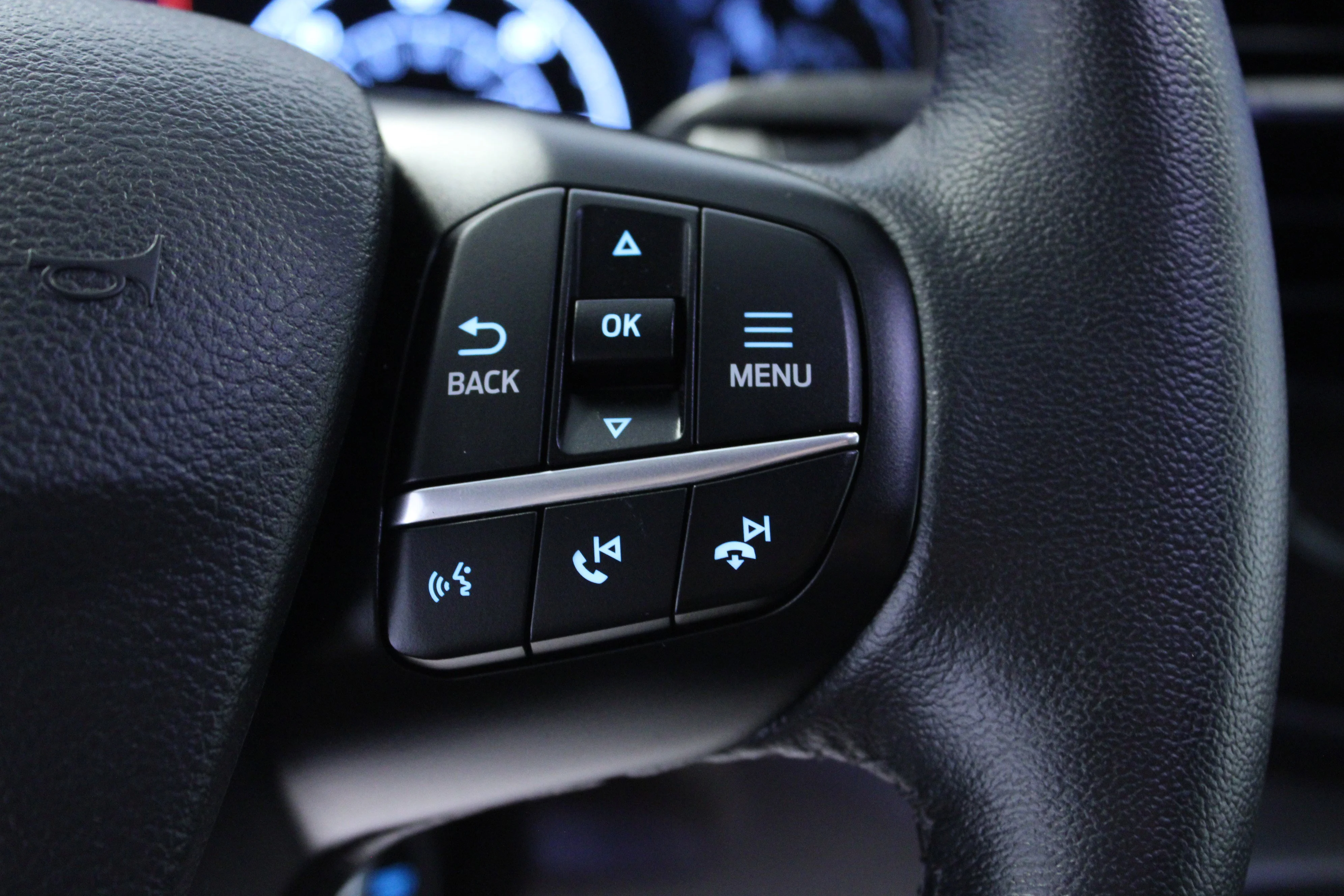 Used 2024 Carbonized Gray Metallic Ford  image 23