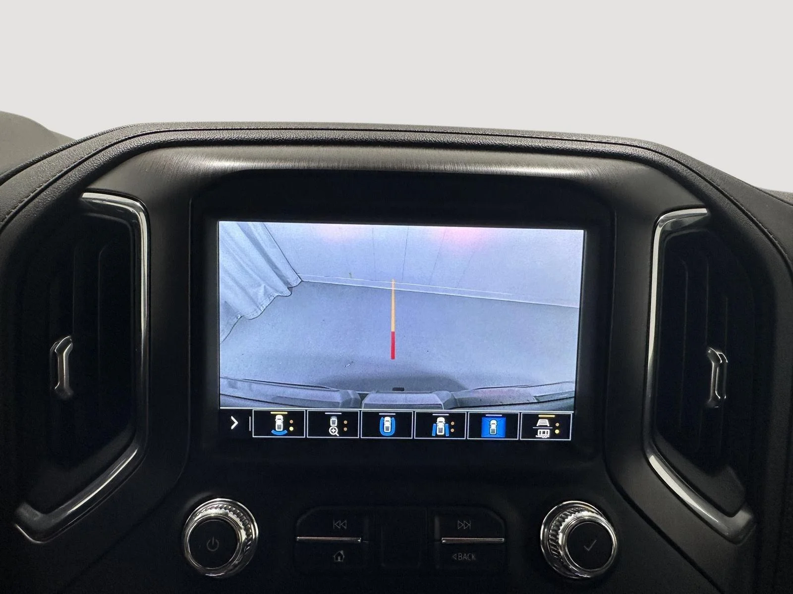 Used 2021 SUMMIT WHITE GMC AT4 image 11