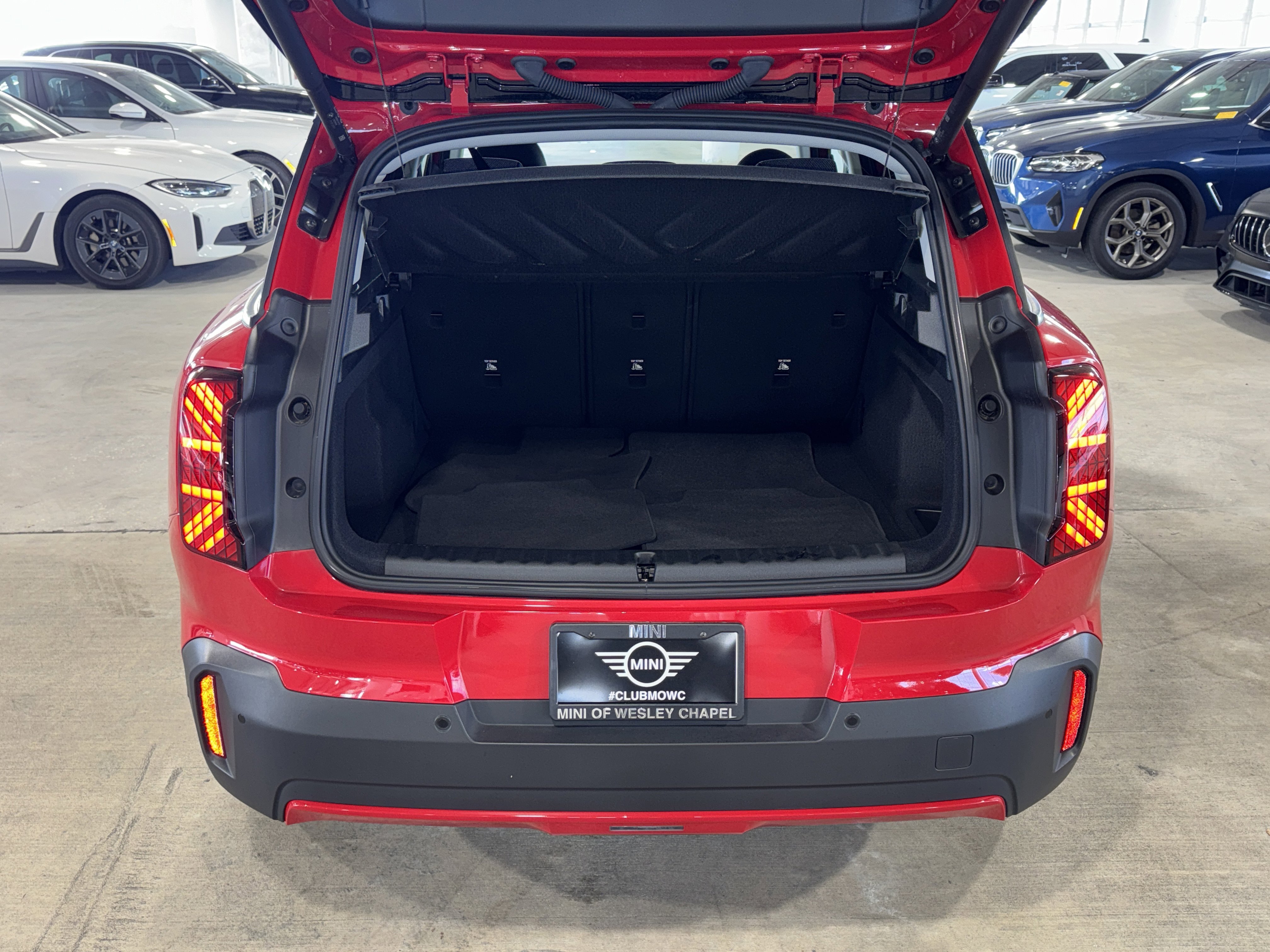 Used 2025 Chili Red II MINI S image 13
