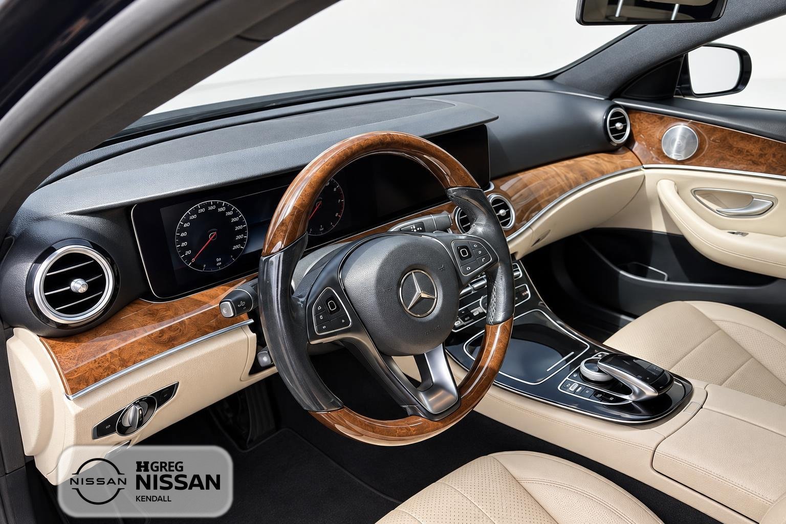 Used 2018 Blue Mercedes-Benz E 300 image 7