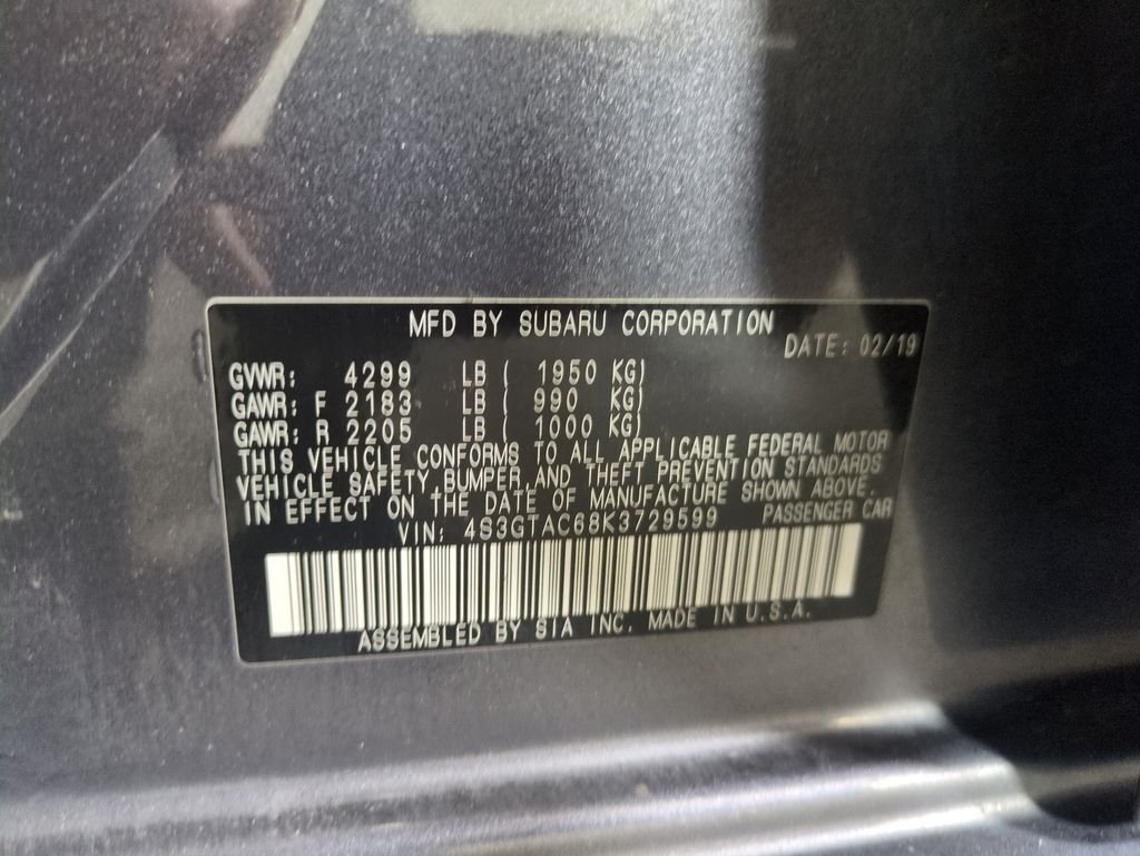 Used 2019 Gray Metallic Subaru 2.0i Premium image 28