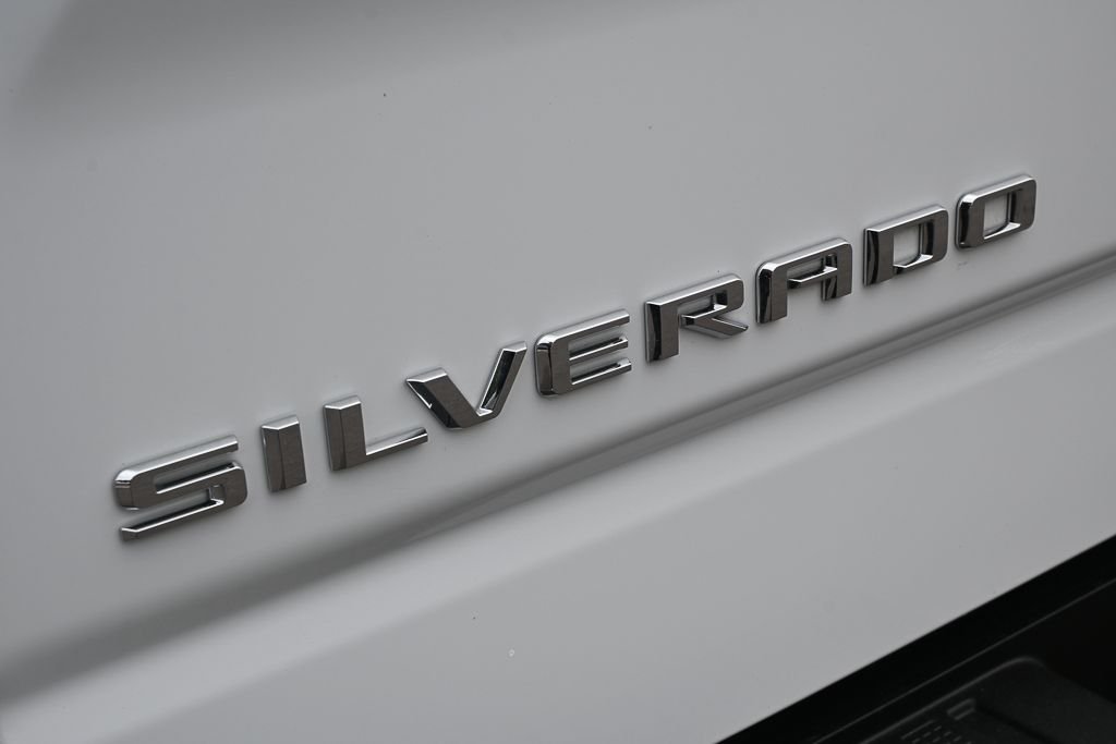 Used 2025 White Chevrolet WT image 22