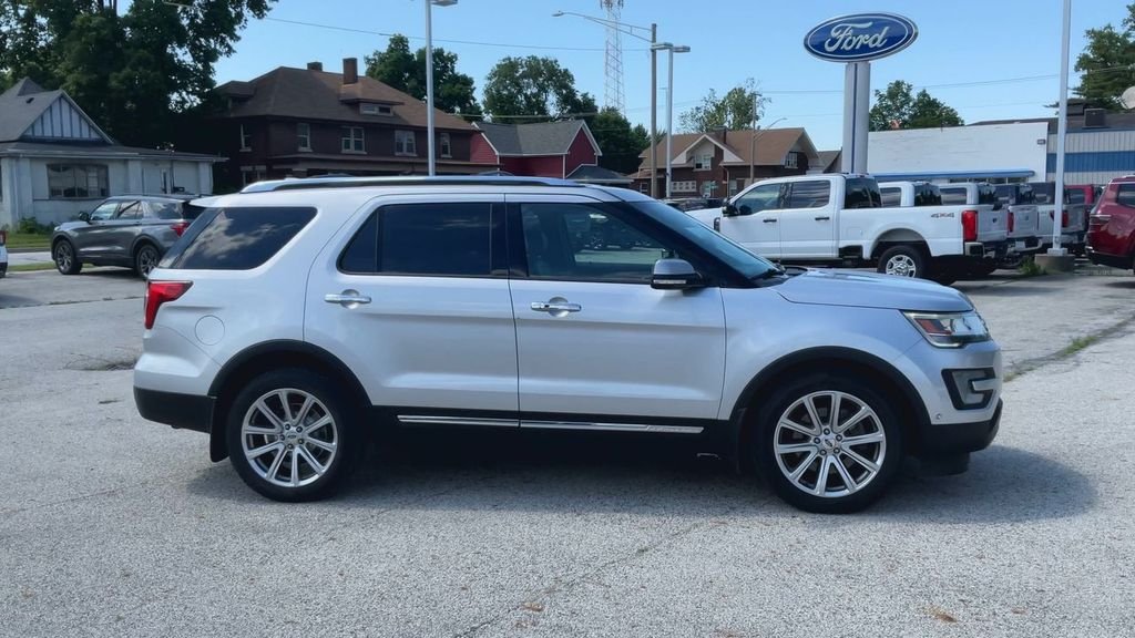 Used 2017 Silver Ford Limited image 6
