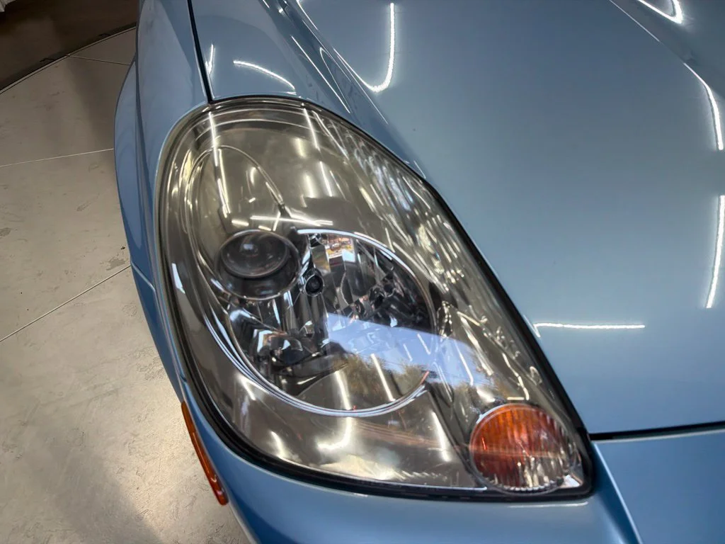 Used 2003 Blue Toyota Base image 15