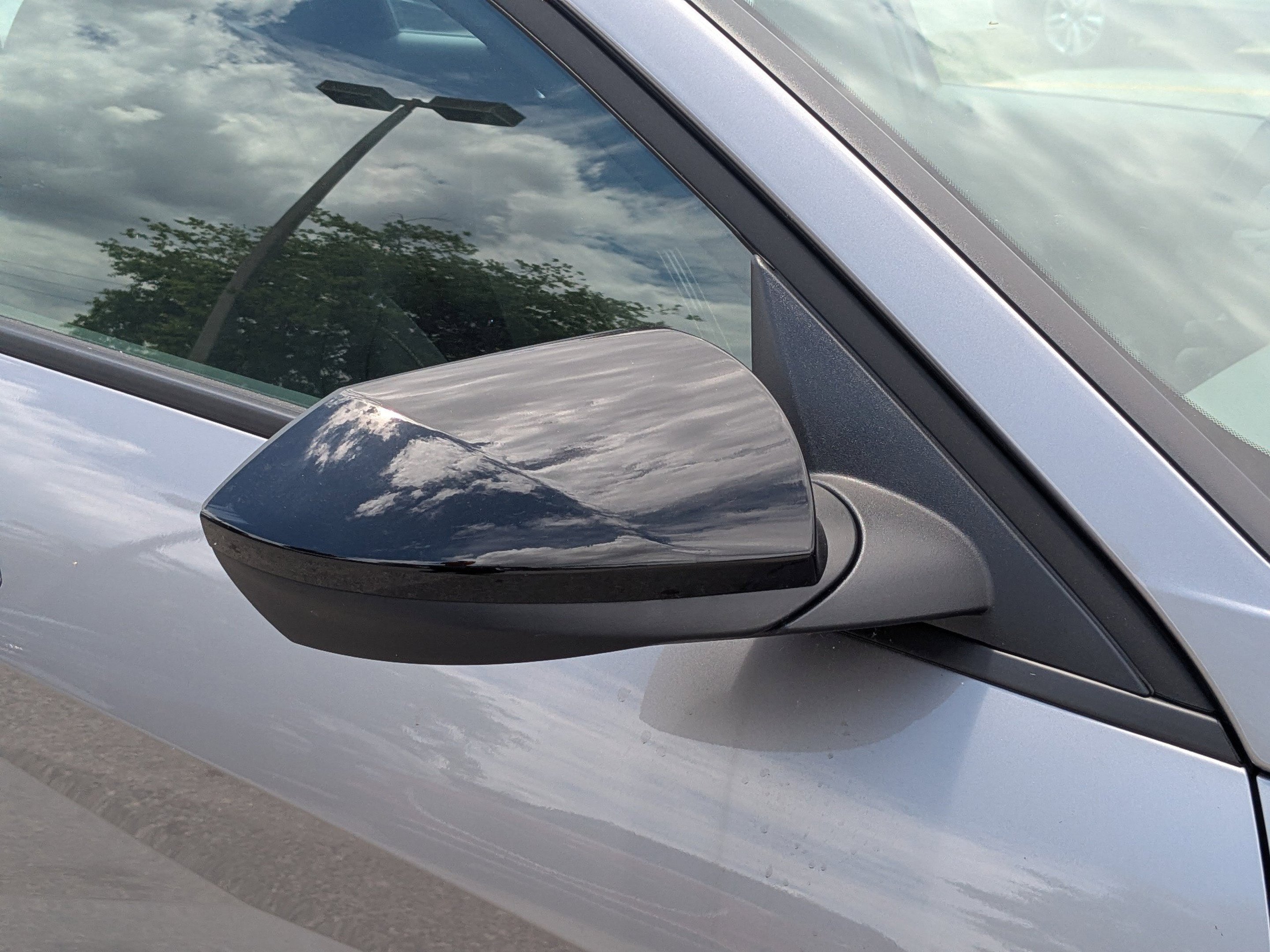 New 2025 Fluid Metal Hyundai SEL Sport image 12