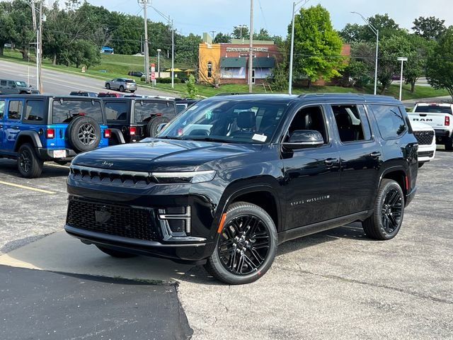 New 2026 High Gloss Black Exterior Paint Jeep Limited Reserve image 2