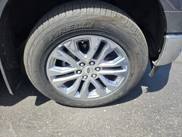 Certified Used 2024 Gray Metallic Ford XLT image 39