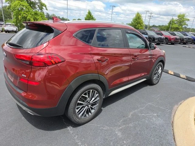Used 2020 Red Hyundai SEL image 5