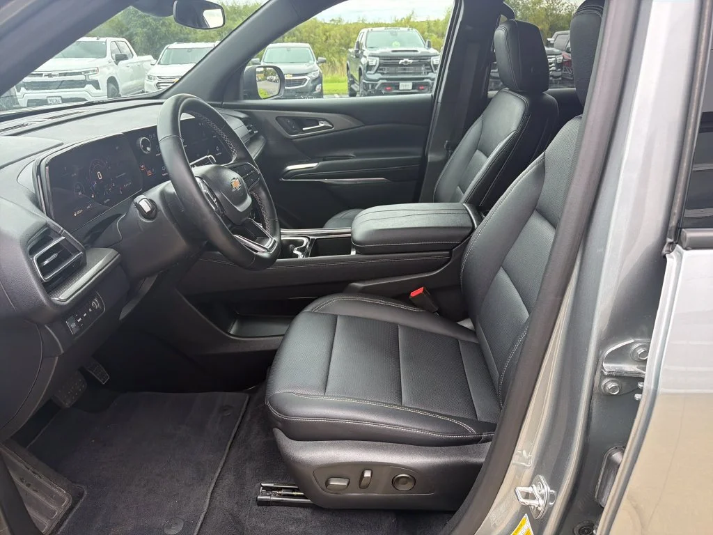 2026 Chevrolet Traverse LT - Photo 26