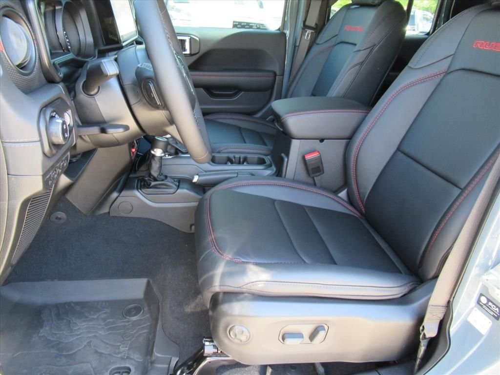 New 2026 Anvil Clear-Coat Exterior Paint Jeep Rubicon X image 17