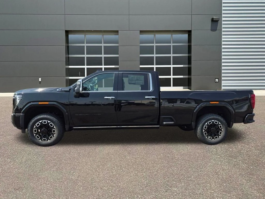2026 GMC Sierra 3500HD Denali Ultimate - Photo 9