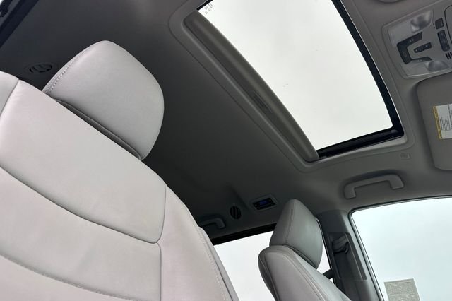 Certified Used 2019 White Toyota XLE image 21