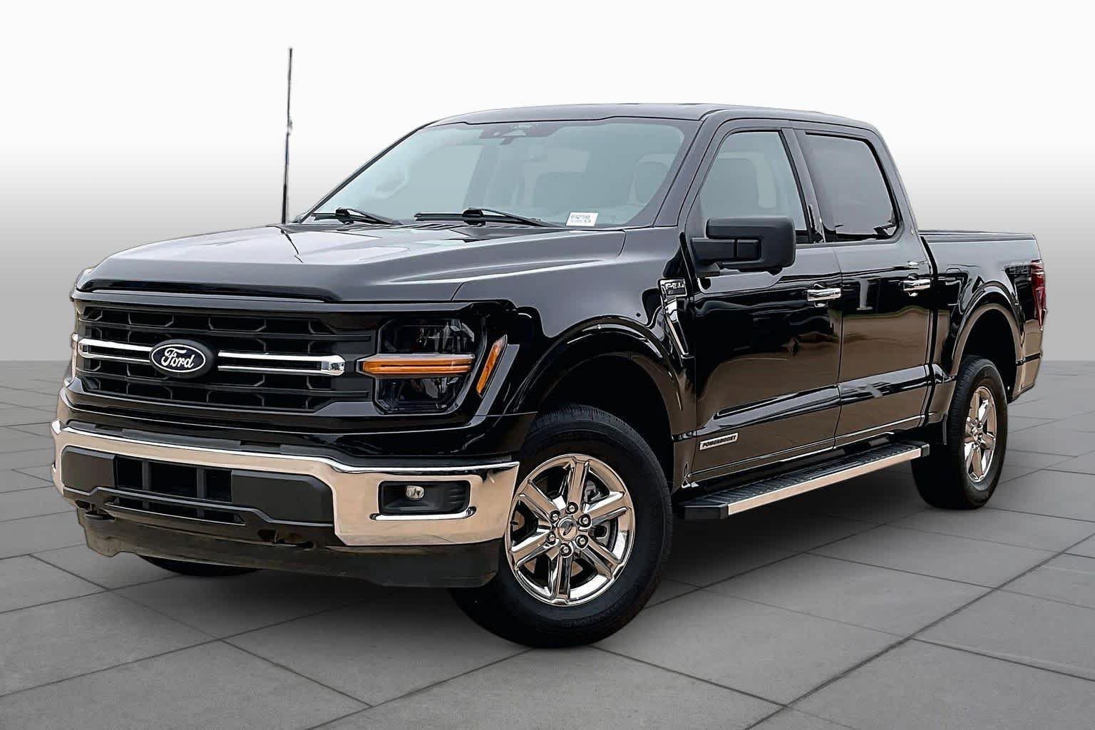 Used 2024 Agate Black Ford XLT image 2
