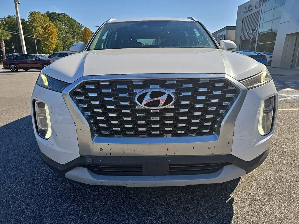 Used 2020 White Hyundai SEL image 2