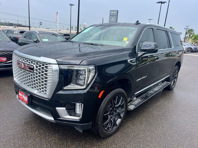 Used 2023 Black GMC Denali image 3