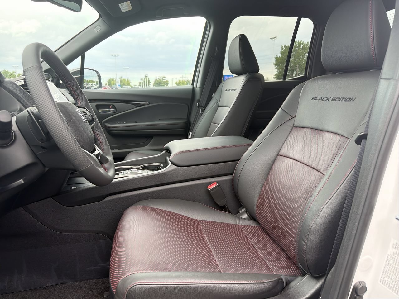 2026 Honda Ridgeline Black Edition - Photo 11