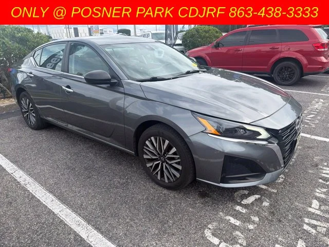 Used 2025 Gray Nissan 2.5 SV image 8